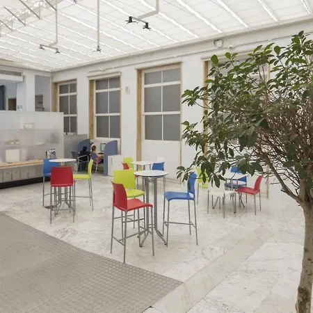 旅馆 科尔多瓦艾尔博古因图州文酒店 *